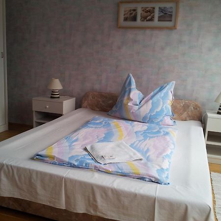 Agi Panzio Obuda Bed & Breakfast Budapesta Exterior foto