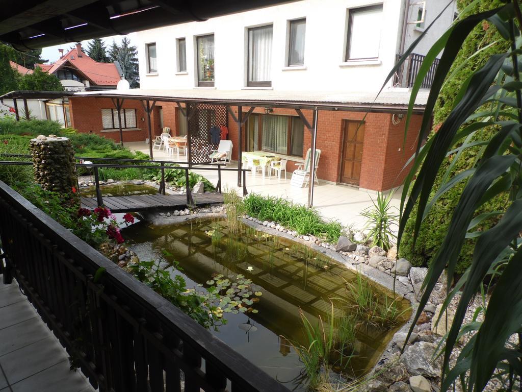 Agi Panzio Obuda Bed & Breakfast Budapesta Exterior foto